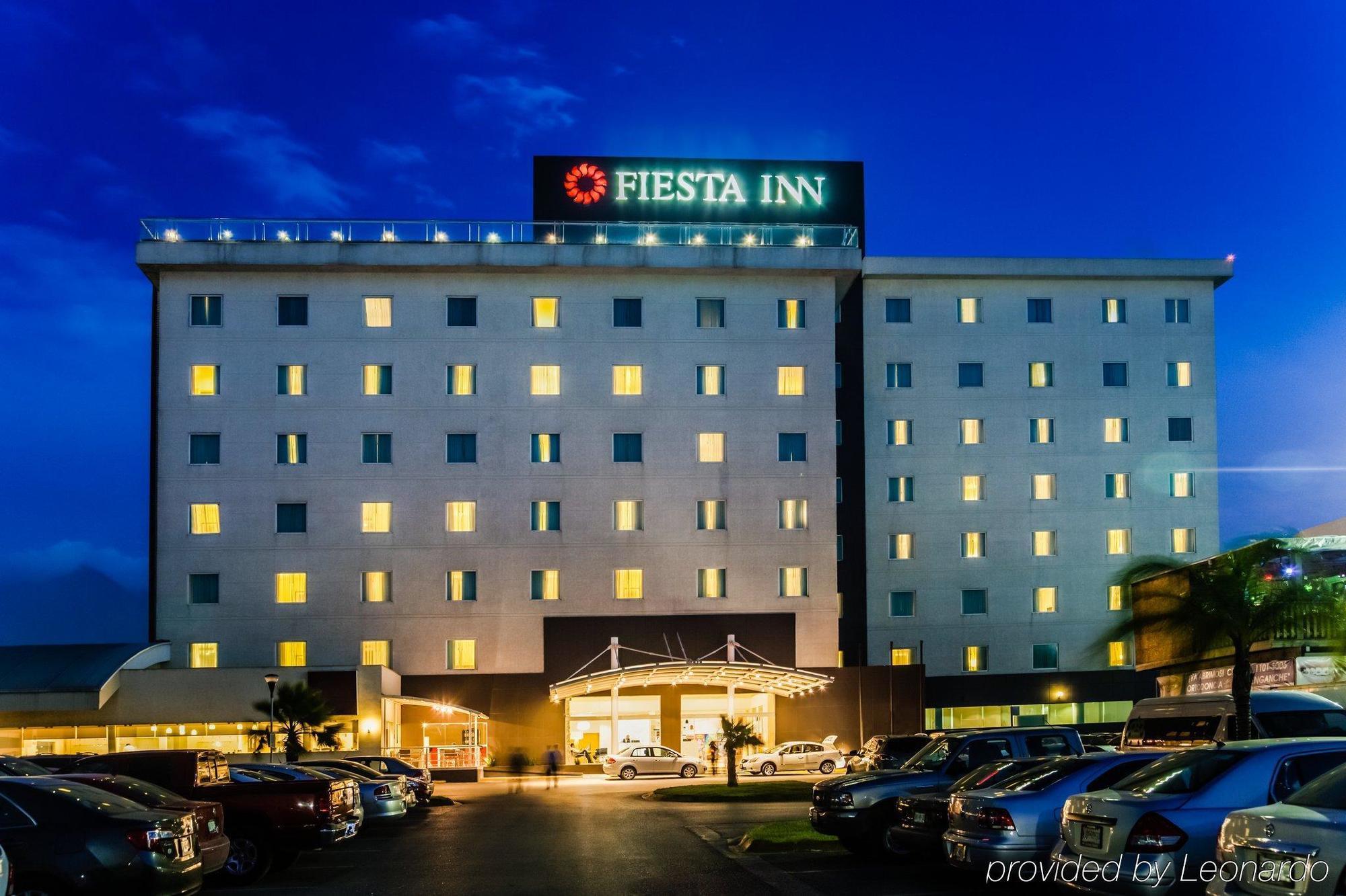 Fiesta Inn Monterrey Fundidora Eksteriør billede