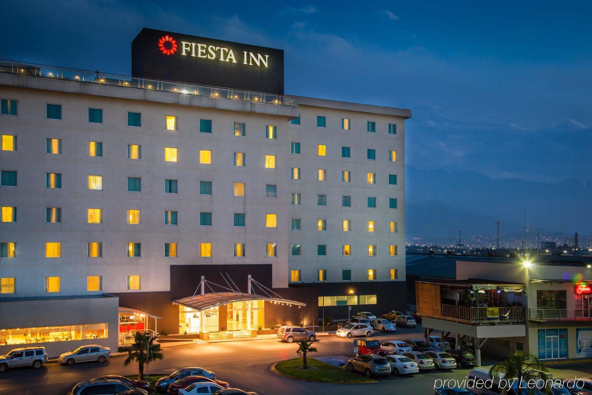 Fiesta Inn Monterrey Fundidora Eksteriør billede